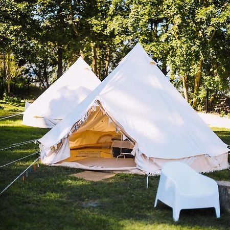 מלון Jūrkalne Glamping Mella Muiza מראה חיצוני תמונה